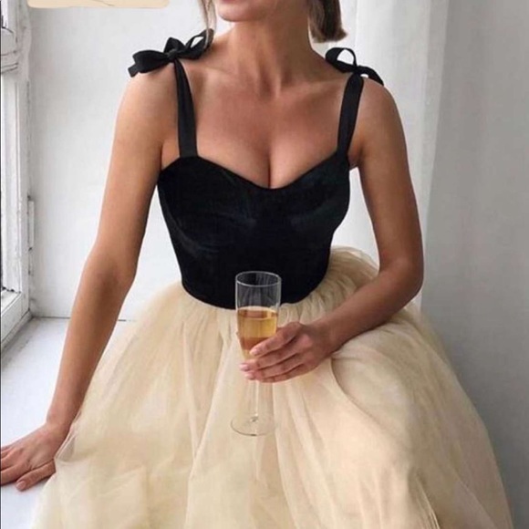 Meet your Posher, Sarah - Picture 1 of 1